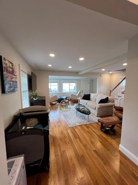 3 bed, 1 bath apartment for rent at 11 Babcock St, Houghs Neck — photo 7 of 18