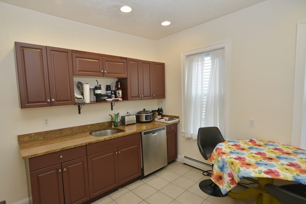 2 bed, 2 bath apartment for rent at 11 Ballard St Unit 2, Jamaica Plain — photo 7 of 21