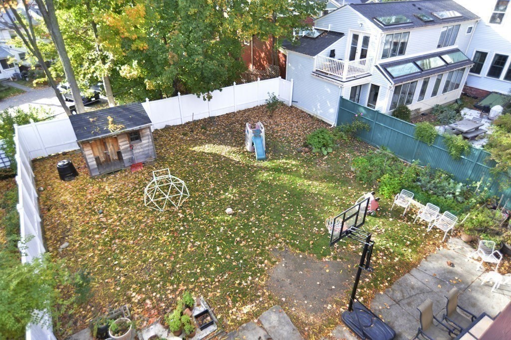 2 bed, 2 bath apartment for rent at 11 Ballard St Unit 2, Jamaica Plain — photo 18 of 21