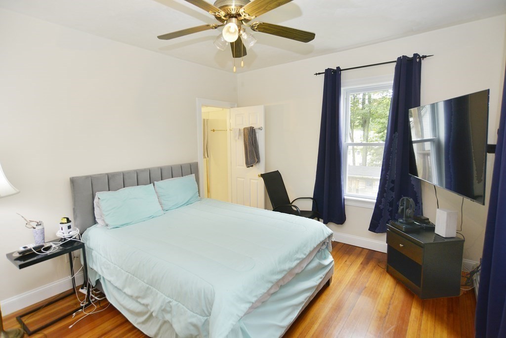2 bed, 2 bath apartment for rent at 11 Ballard St Unit 2, Jamaica Plain — photo 10 of 21