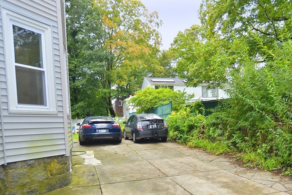 2 bed, 2 bath apartment for rent at 11 Ballard St Unit 2, Jamaica Plain — photo 20 of 21