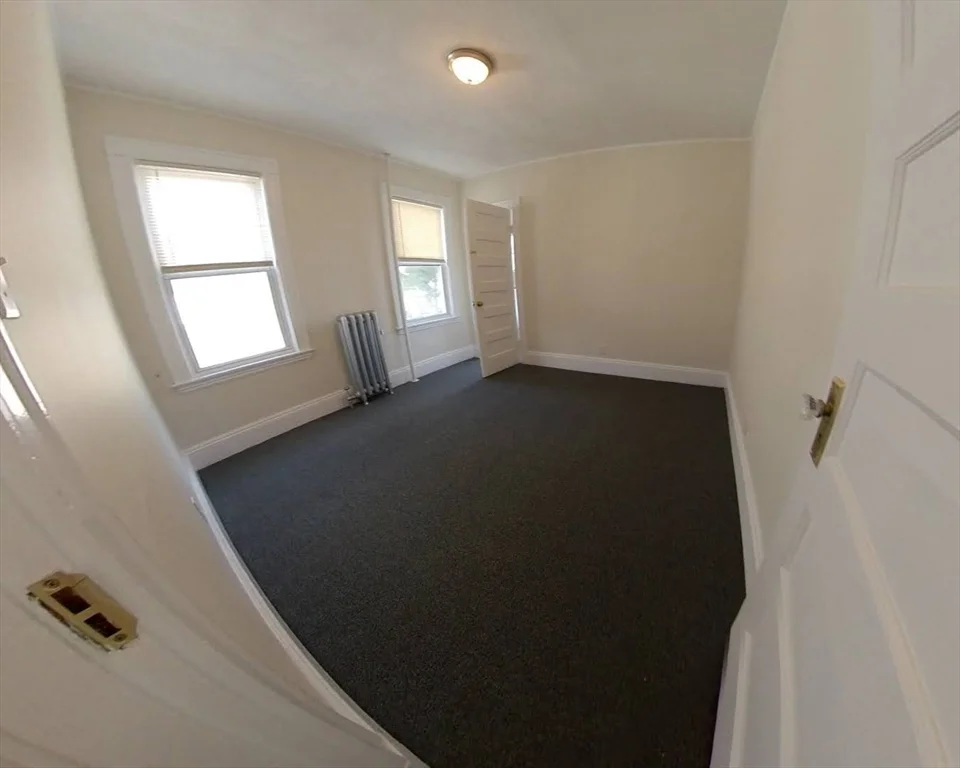 2 bed, 1 bath apartment for rent at 11 Banks St Unit B, Waltham — photo 11 of 12