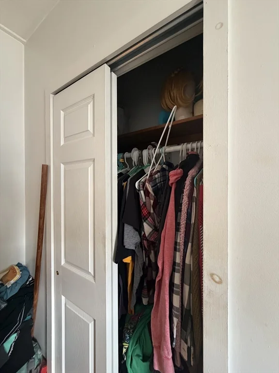 1 bed, 1 bath apartment for rent at 11 Banks St Unit C, Waltham — photo 13 of 16