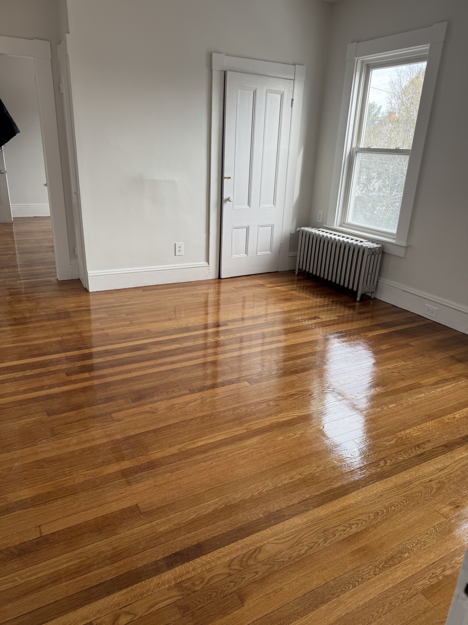 2 bed, 1 bath apartment for rent at 11 Barr St Unit 2, Salem — photo 5 of 10