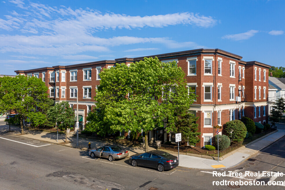 1 bed, 1 bath apartment for rent at 11 Barrows St Unit 1A, Allston — photo 5 of 7