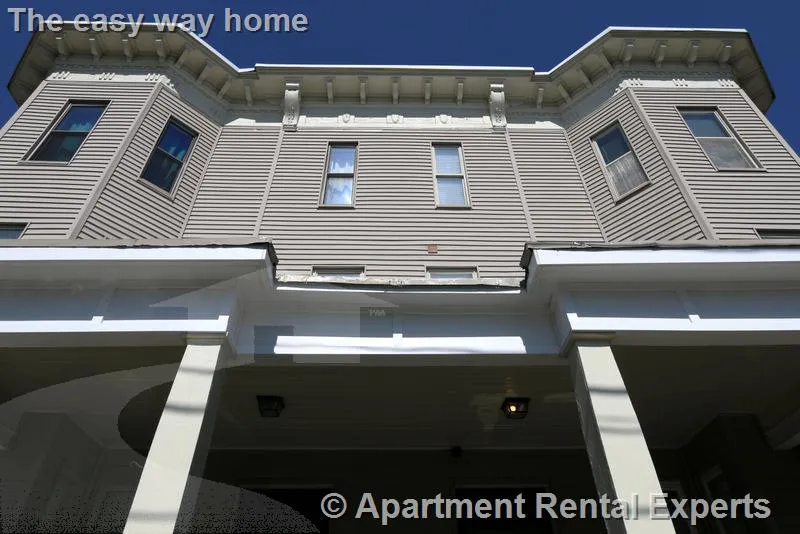 3 bed, 2 bath apartment for rent at 11 Beacon St Unit 2, Inman Square — photo 2 of 28