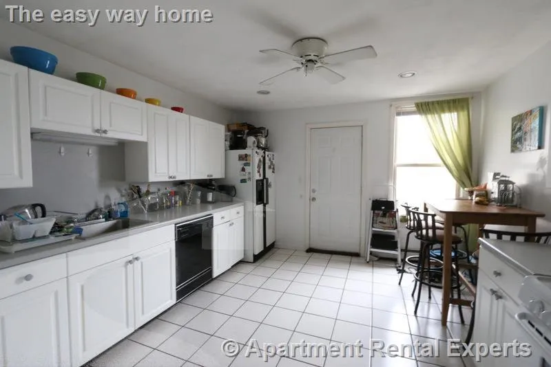 3 bed, 2 bath apartment for rent at 11 Beacon St Unit 2, Inman Square — photo 9 of 28