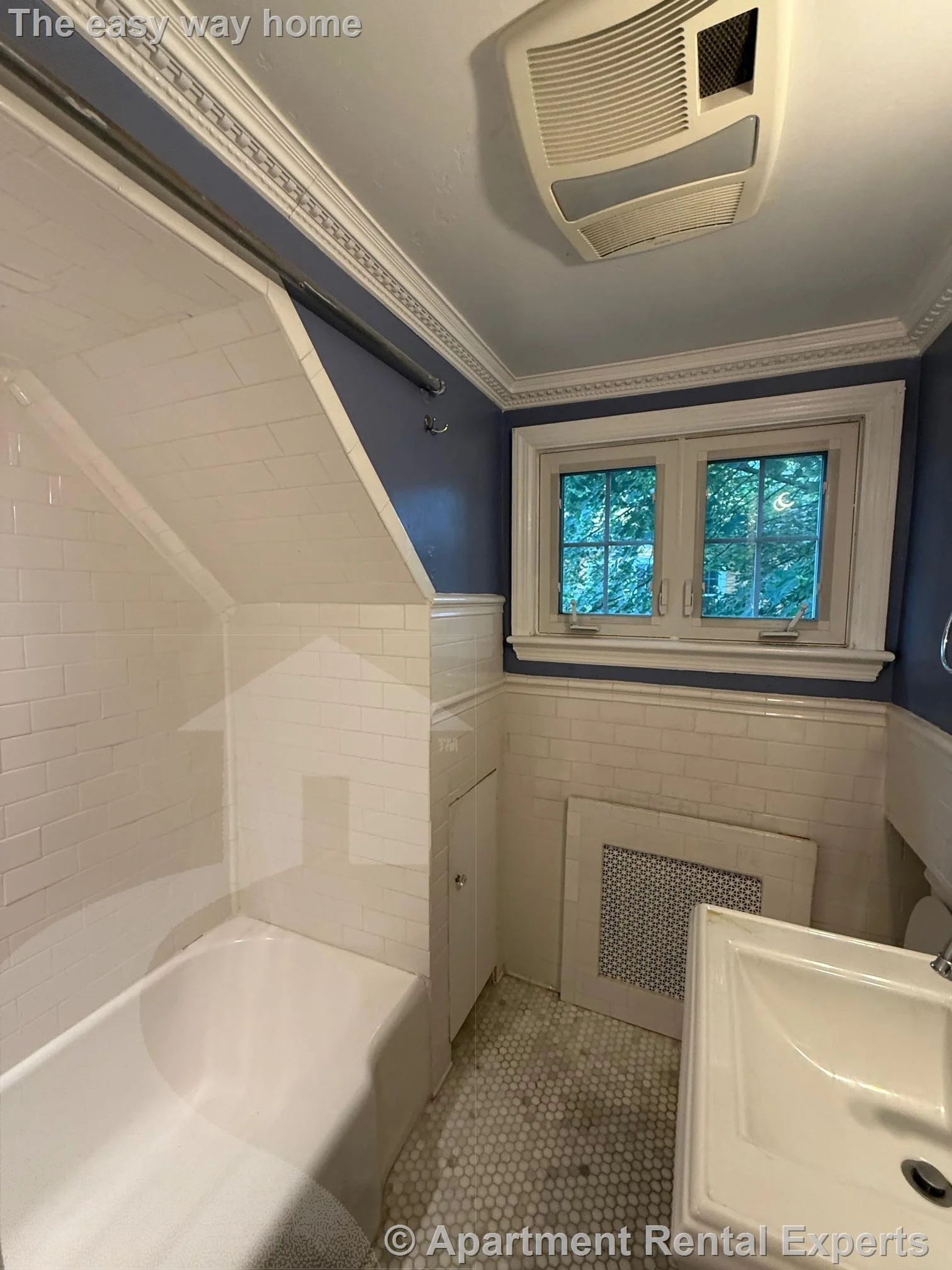 2 bed, 2 bath apartment for rent at 11 Beech St Unit 2, Porter Square — photo 5 of 12