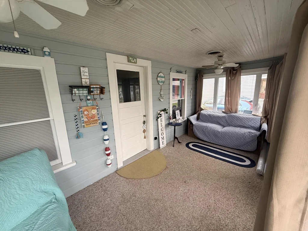 2 bed, 1 bath apartment for rent at 11 Beechwood Pl, Wareham — photo 3 of 15
