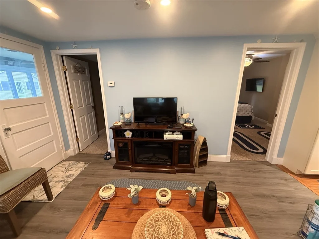 2 bed, 1 bath apartment for rent at 11 Beechwood Pl, Wareham — photo 5 of 15