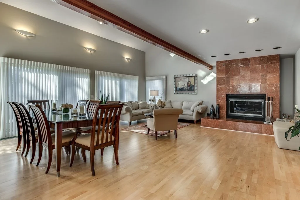 5 bed, 3 bath apartment for rent at 11 Beethoven Ave Unit 11, Waban — photo 2 of 29