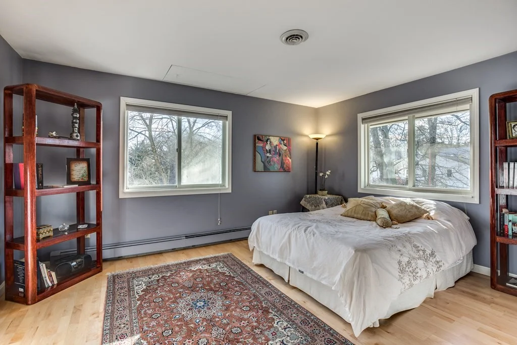 5 bed, 3 bath apartment for rent at 11 Beethoven Ave, Waban — photo 22 of 29