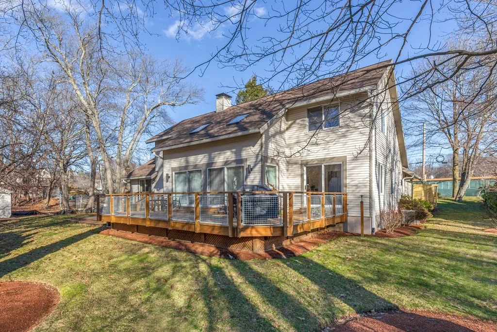 5 bed, 3 bath apartment for rent at 11 Beethoven Ave, Waban — photo 28 of 29