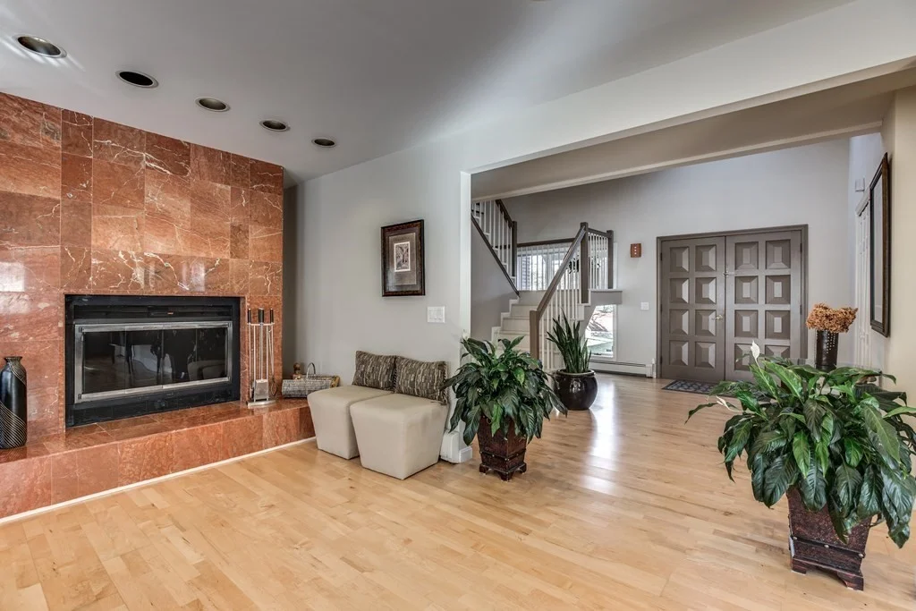 5 bed, 3 bath apartment for rent at 11 Beethoven Ave, Waban — photo 6 of 29