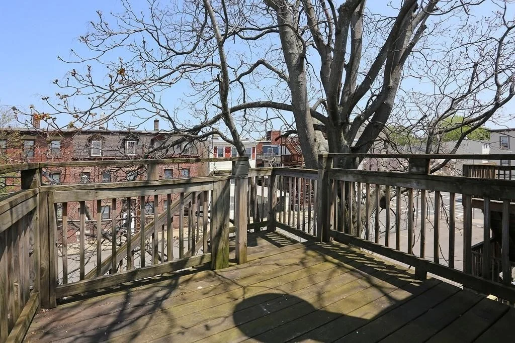 1 bed, 1 bath apartment for rent at 11 Bell Ct Unit 3, South Boston — photo 10 of 11