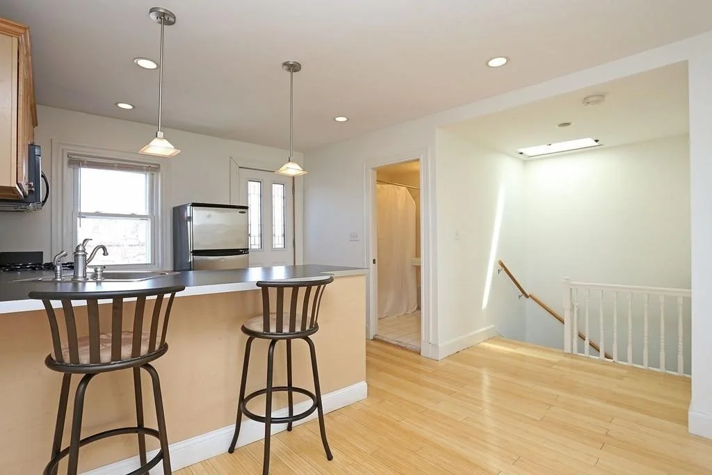 1 bed, 1 bath apartment for rent at 11 Bell Ct Unit 3, South Boston — photo 5 of 11