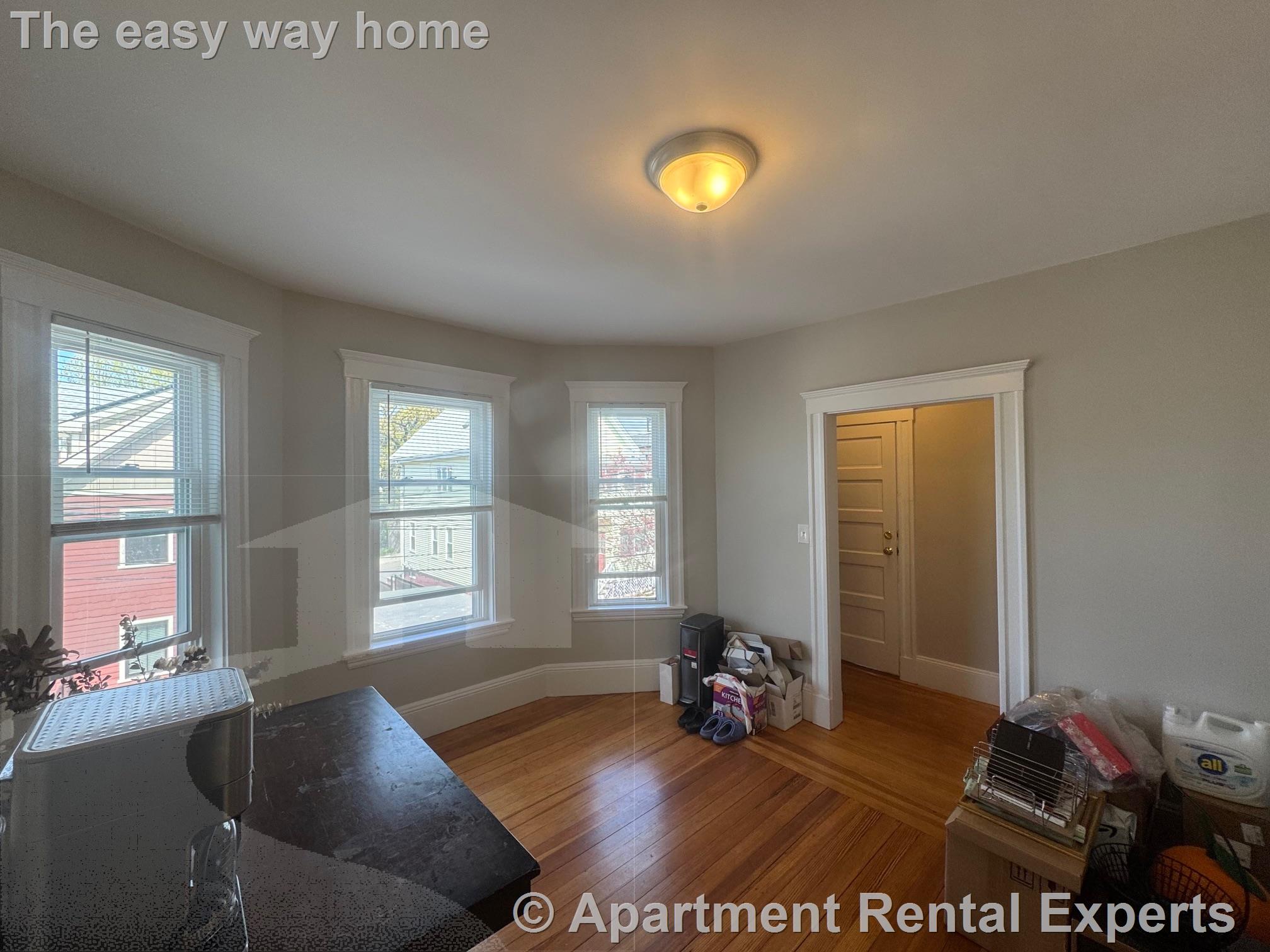 2 bed, 1 bath apartment for rent at 11 Belmont Sq Unit 2, Porter Square — photo 3 of 16