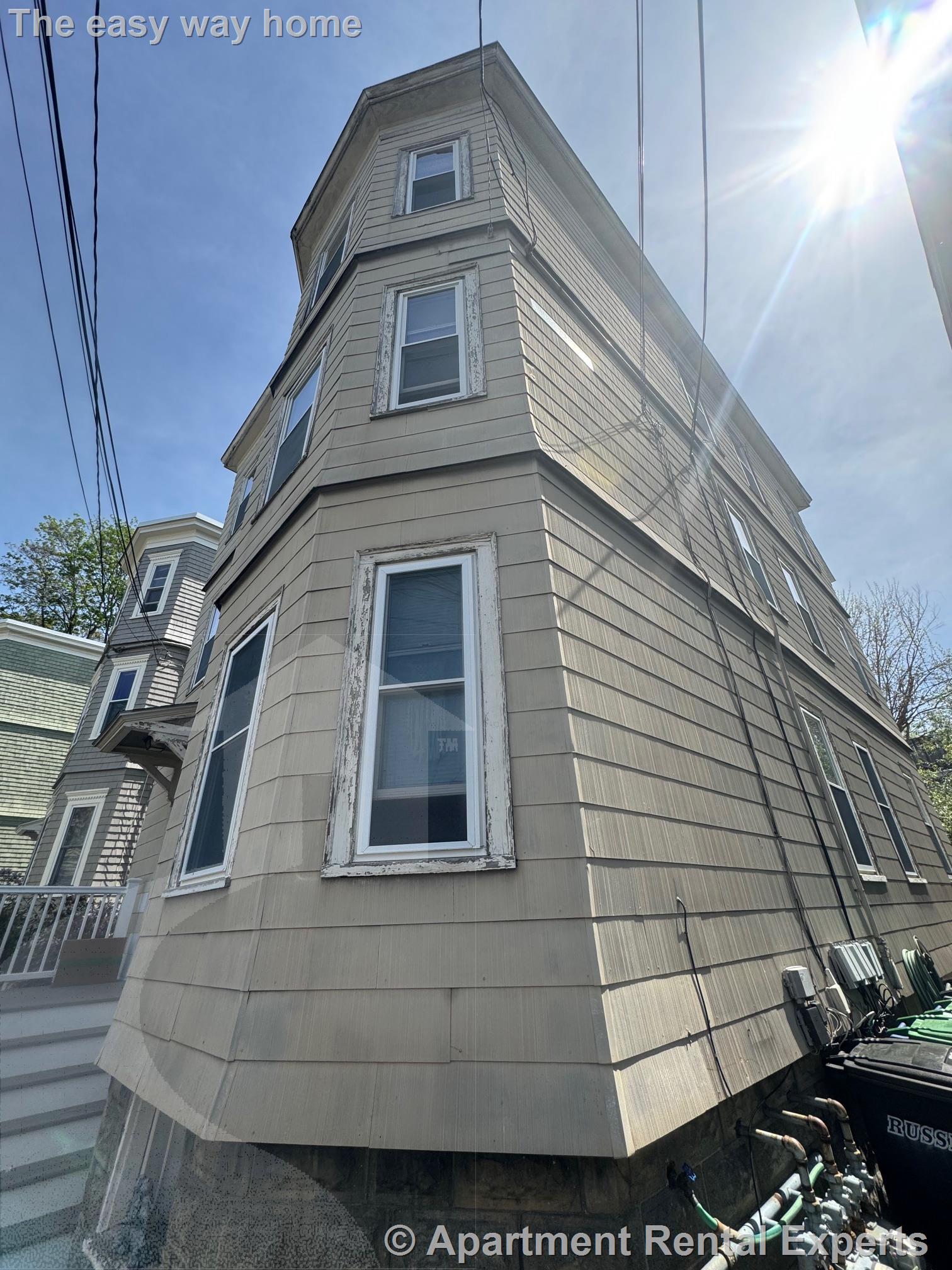 2 bed, 1 bath apartment for rent at 11 Belmont Sq Unit 2, Porter Square