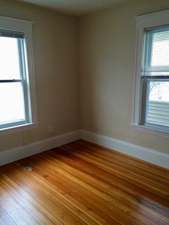 3 bed, 1 bath apartment for rent at 11 Belmont Unit 3, Everett — photo 4 of 8