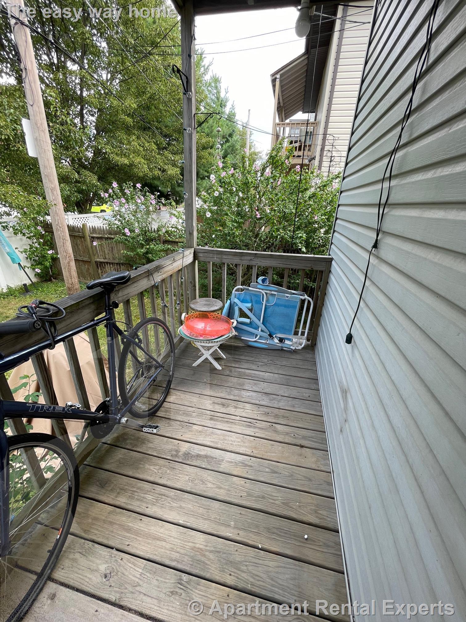 2 bed, 1 bath apartment for rent at 11 Benton Rd Unit 1, Tufts — photo 19 of 20