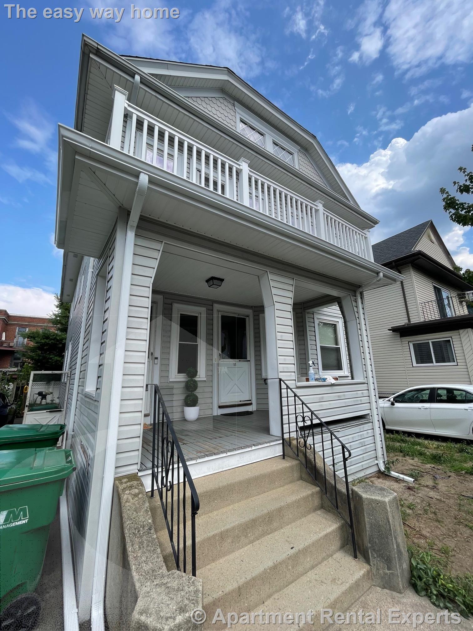 2 bed, 1 bath apartment for rent at 11 Benton Rd Unit 1, Tufts — photo 1 of 20