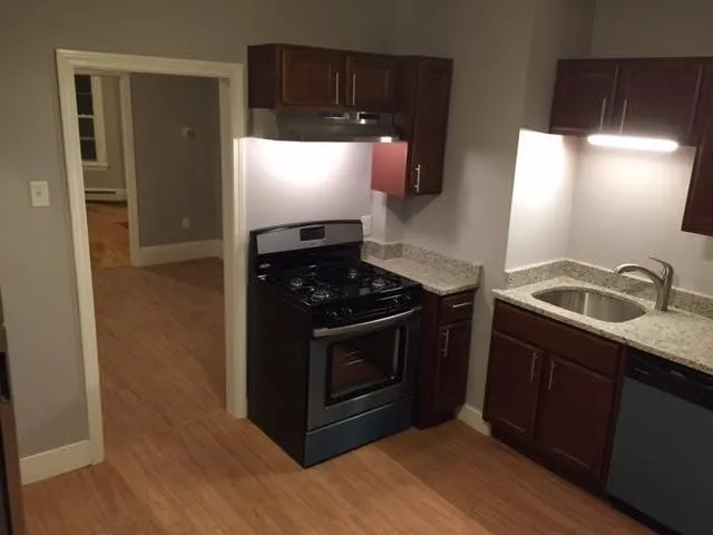 2 bed, 1 bath apartment for rent at 11 Boardman St Unit 2, East Boston — photo 2 of 11