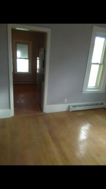 2 bed, 1 bath apartment for rent at 11 Boardman St Unit 2, East Boston — photo 5 of 11