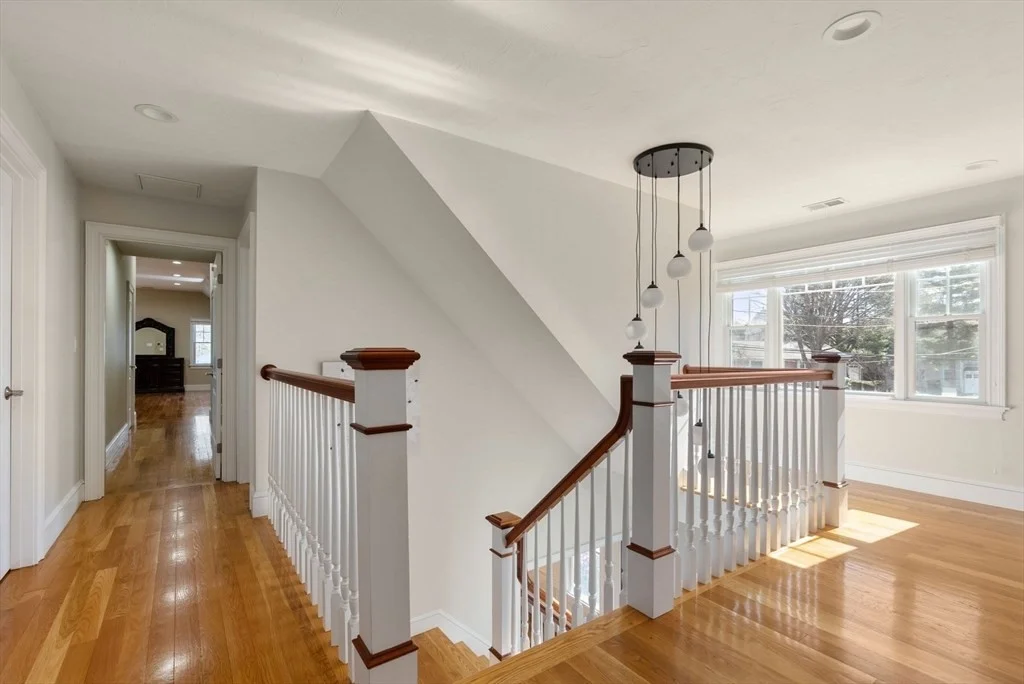 5 bed, 4+ bath apartment for rent at 11 Bobolink Rd, Newton Lower Falls — photo 22 of 33