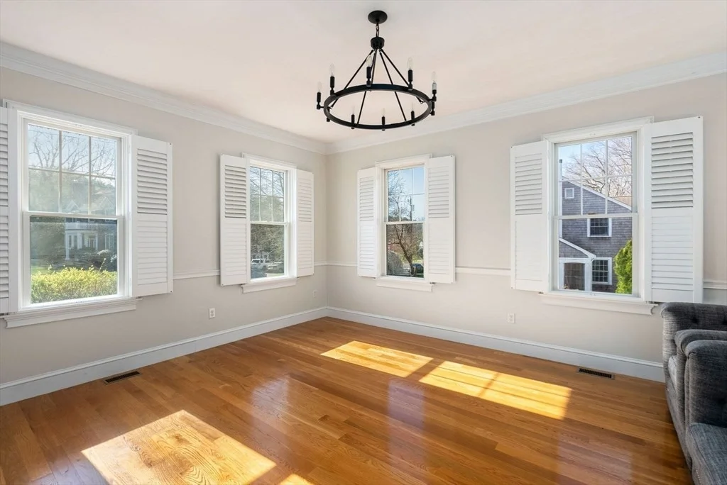 5 bed, 4+ bath apartment for rent at 11 Bobolink Rd, Newton Lower Falls — photo 10 of 33