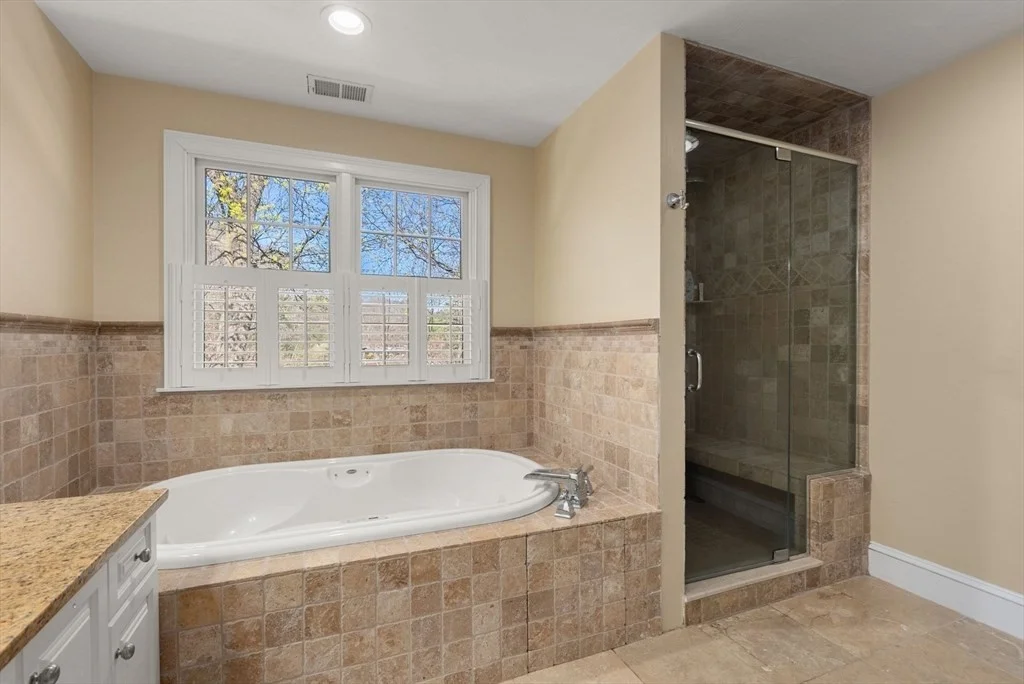 5 bed, 4+ bath apartment for rent at 11 Bobolink Rd, Newton Lower Falls — photo 16 of 33