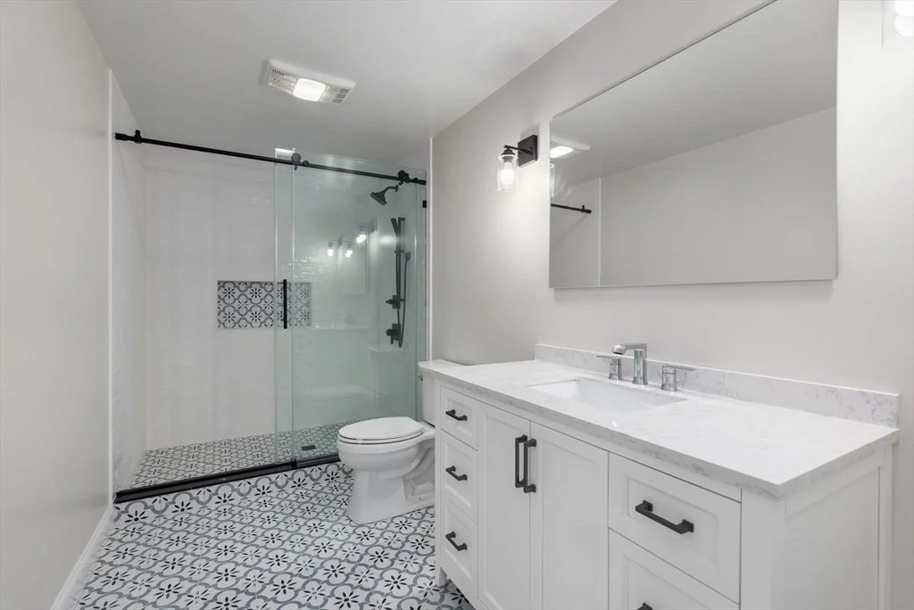 5 bed, 4+ bath apartment for rent at 11 Bobolink Rd, Newton Lower Falls — photo 27 of 33