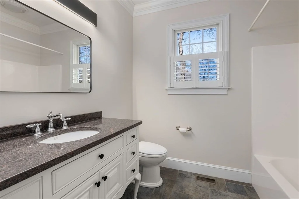 5 bed, 4+ bath apartment for rent at 11 Bobolink Rd, Newton Lower Falls — photo 13 of 33