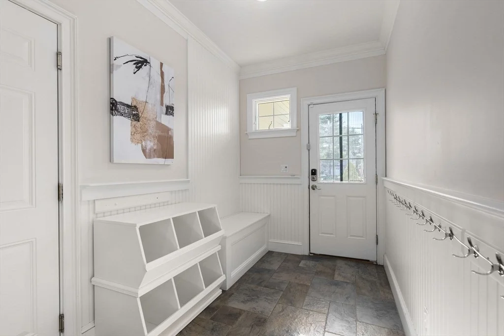 5 bed, 4+ bath apartment for rent at 11 Bobolink Rd, Newton Lower Falls — photo 12 of 33