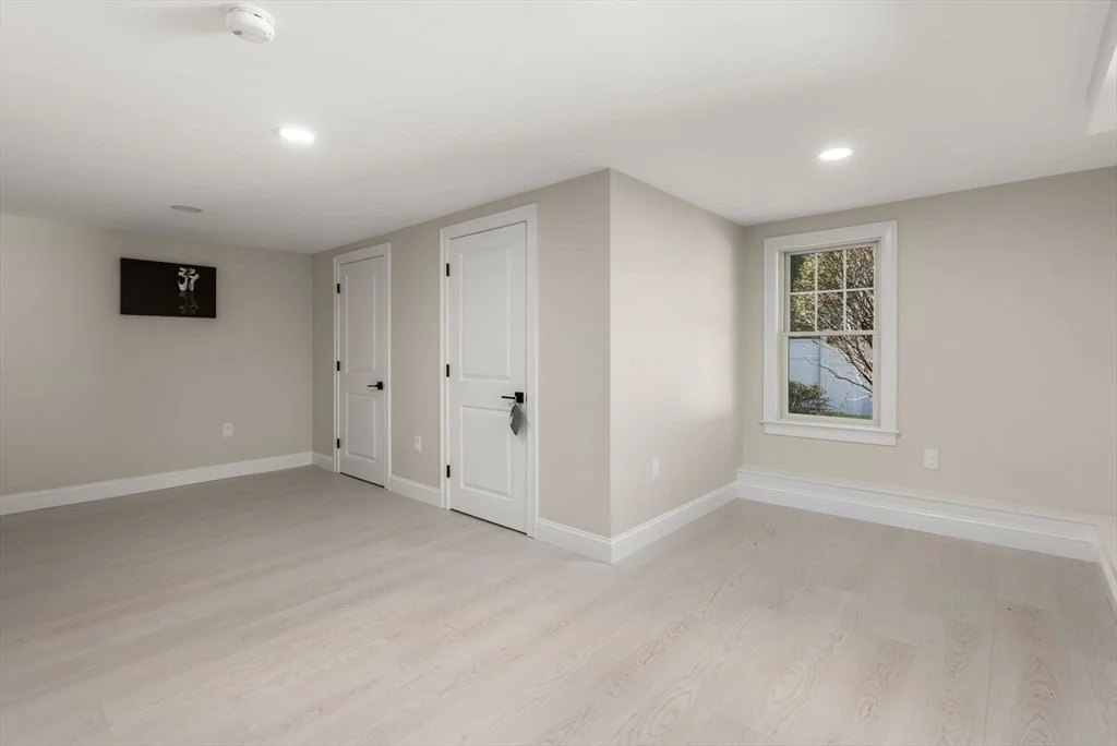5 bed, 4+ bath apartment for rent at 11 Bobolink Rd, Newton Lower Falls — photo 29 of 33
