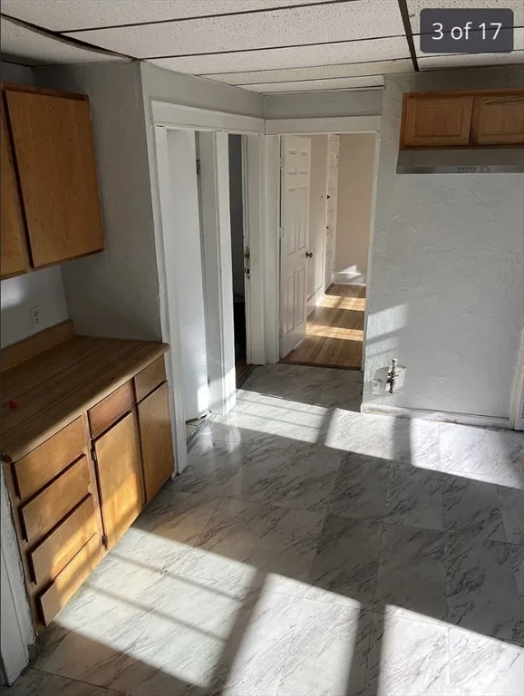 3 bed, 1 bath apartment for rent at 11 Bourne St Unit 2, Worcester — photo 11 of 17