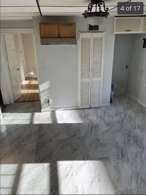 3 bed, 1 bath apartment for rent at 11 Bourne St Unit 2, Worcester — photo 12 of 17