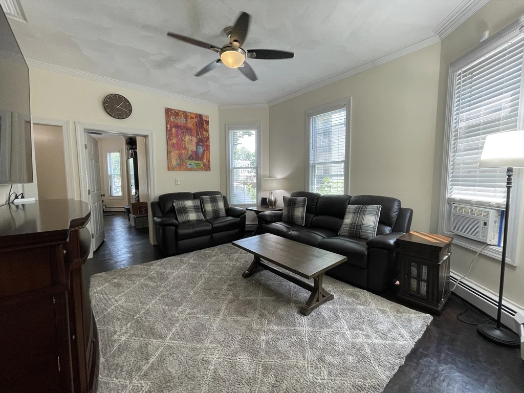 2 bed, 1 bath apartment for rent at 11 Bowdoin Ave Unit 1, Dorchester — photo 2 of 17