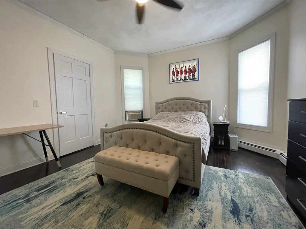 2 bed, 1 bath apartment for rent at 11 Bowdoin Ave Unit 1, Dorchester — photo 9 of 17