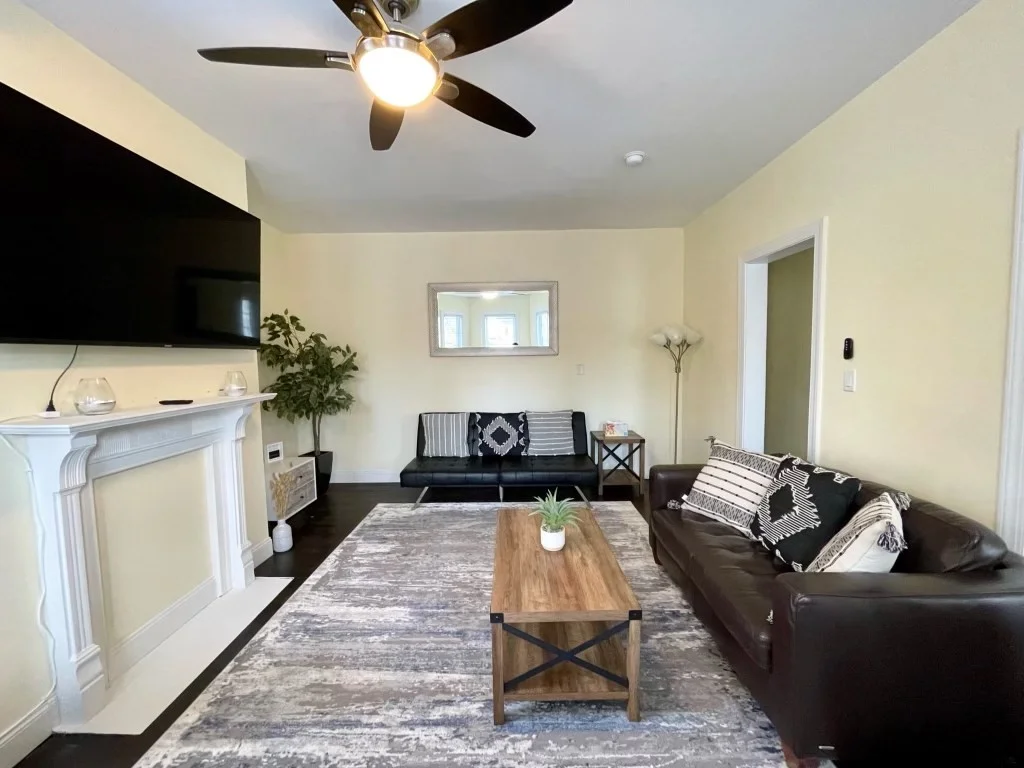 6 bed, 3 bath apartment for rent at 11 Bowdoin Ave Unit 2, Dorchester — photo 2 of 33