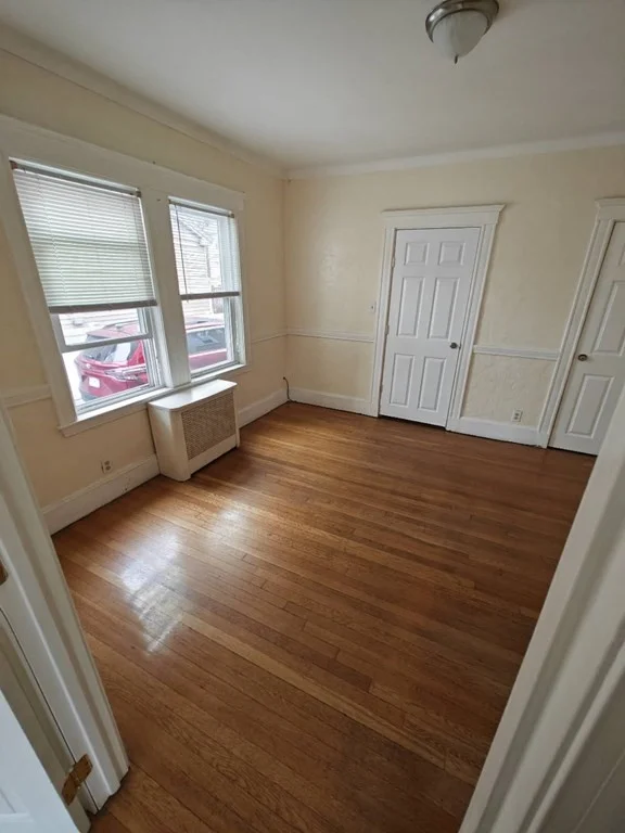3 bed, 1 bath apartment for rent at 11 Briggs St Unit 11, Quincy — photo 3 of 10