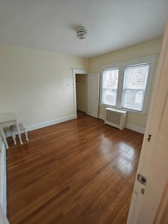 3 bed, 1 bath apartment for rent at 11 Briggs St Unit 11, Quincy — photo 6 of 10