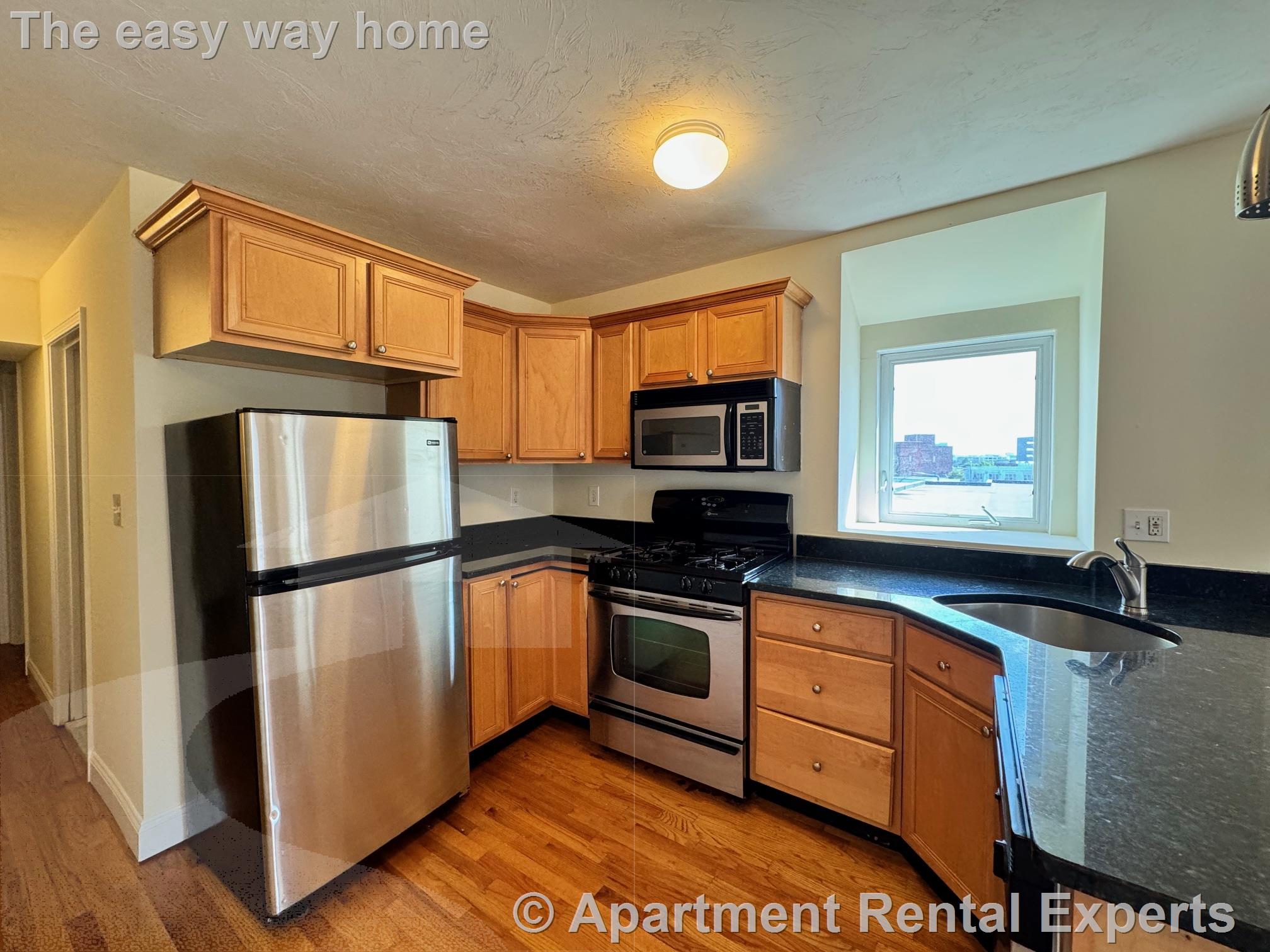 1 bed, 2 bath apartment for rent at 11 Brighton St Unit 3, Charlestown — photo 2 of 13