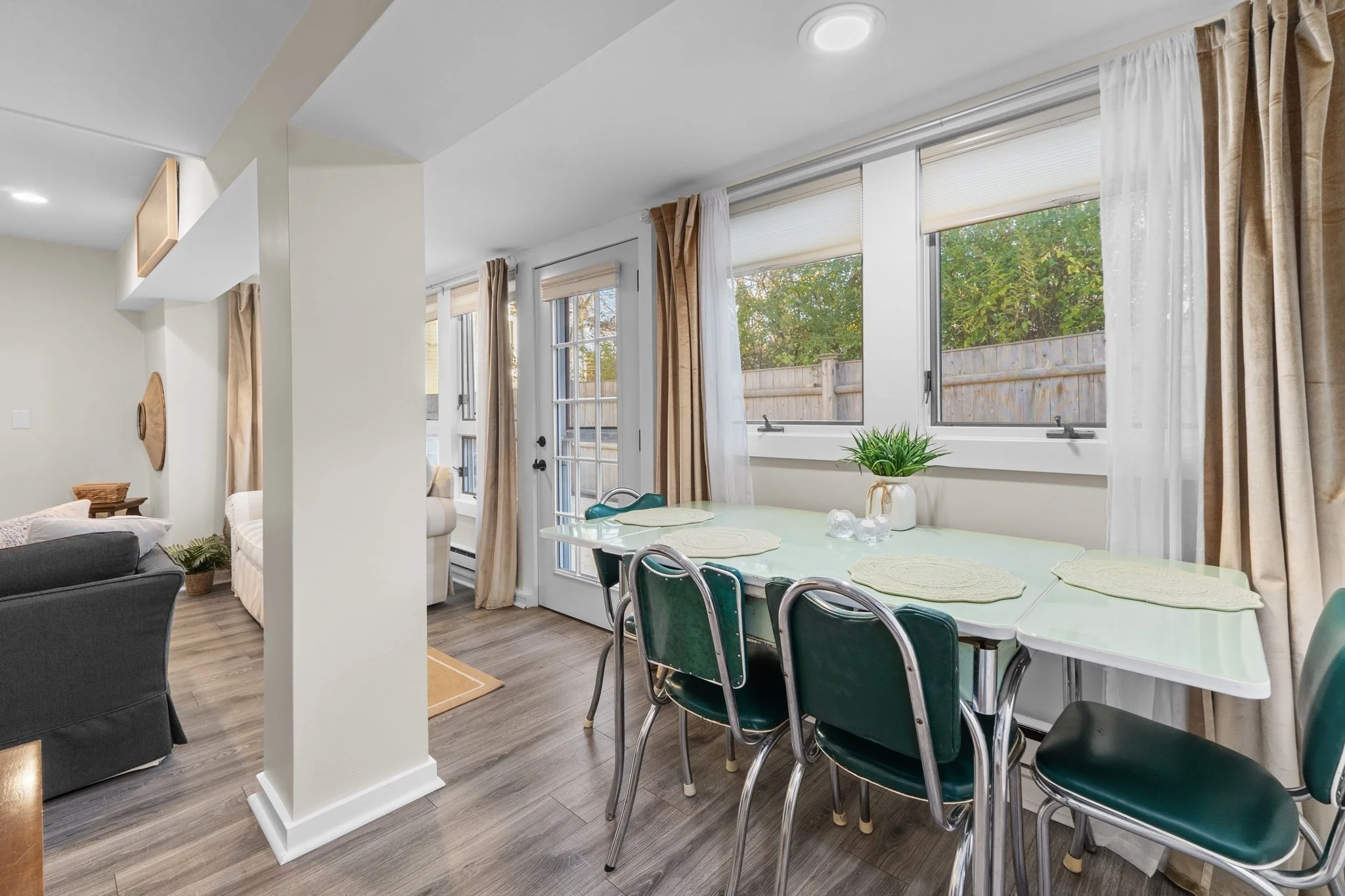 1 bed, 1 bath apartment for rent at 11 Broadway Ave Unit C, Rockport — photo 15 of 23