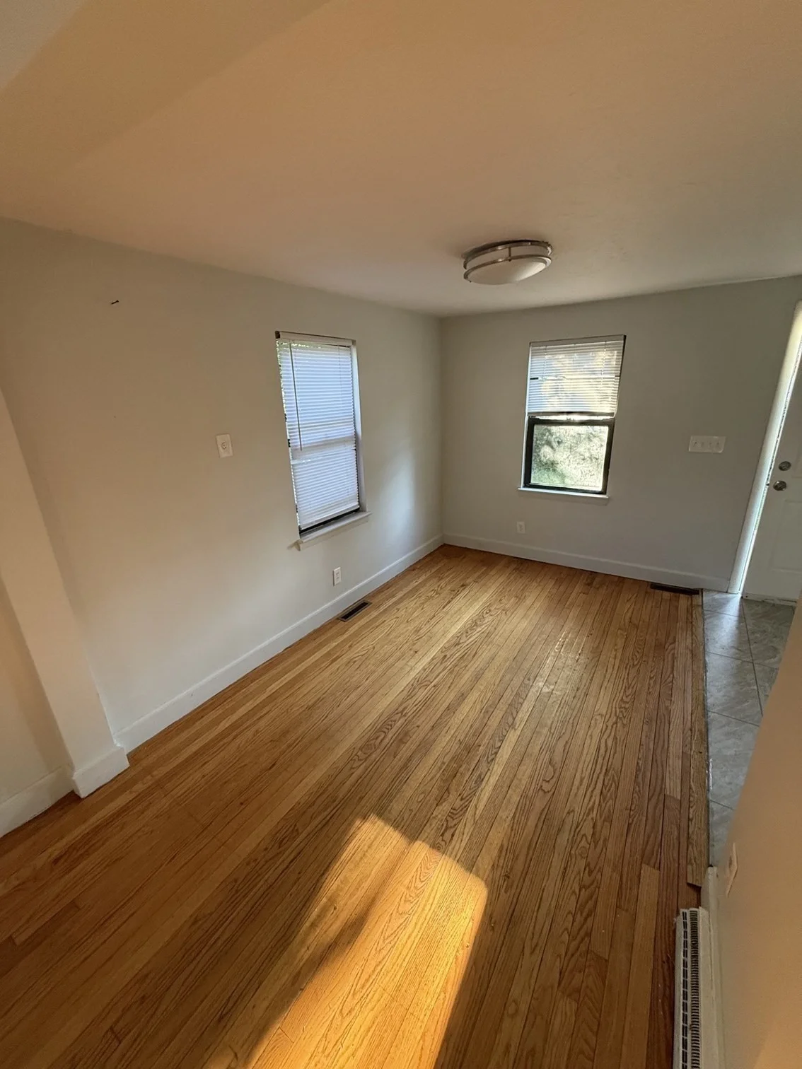 2 bed, 1 bath apartment for rent at 11 Brownell Cir Unit 1, Tatnuck — photo 8 of 24