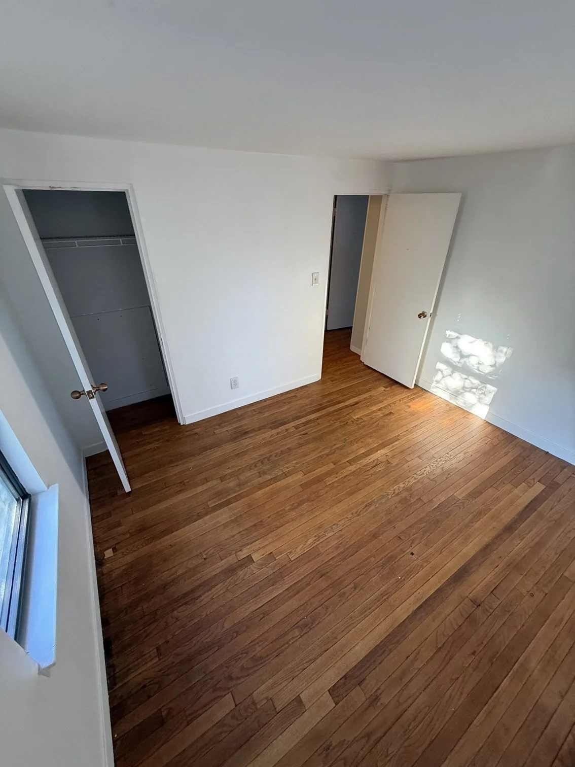 2 bed, 1 bath apartment for rent at 11 Brownell Cir Unit 1, Tatnuck — photo 16 of 24