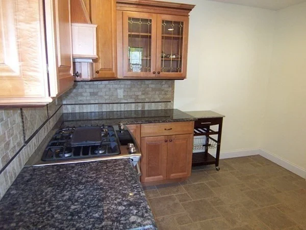 2 bed, 1 bath apartment for rent at 11 Burch St Unit 11, East Arlington — photo 12 of 24