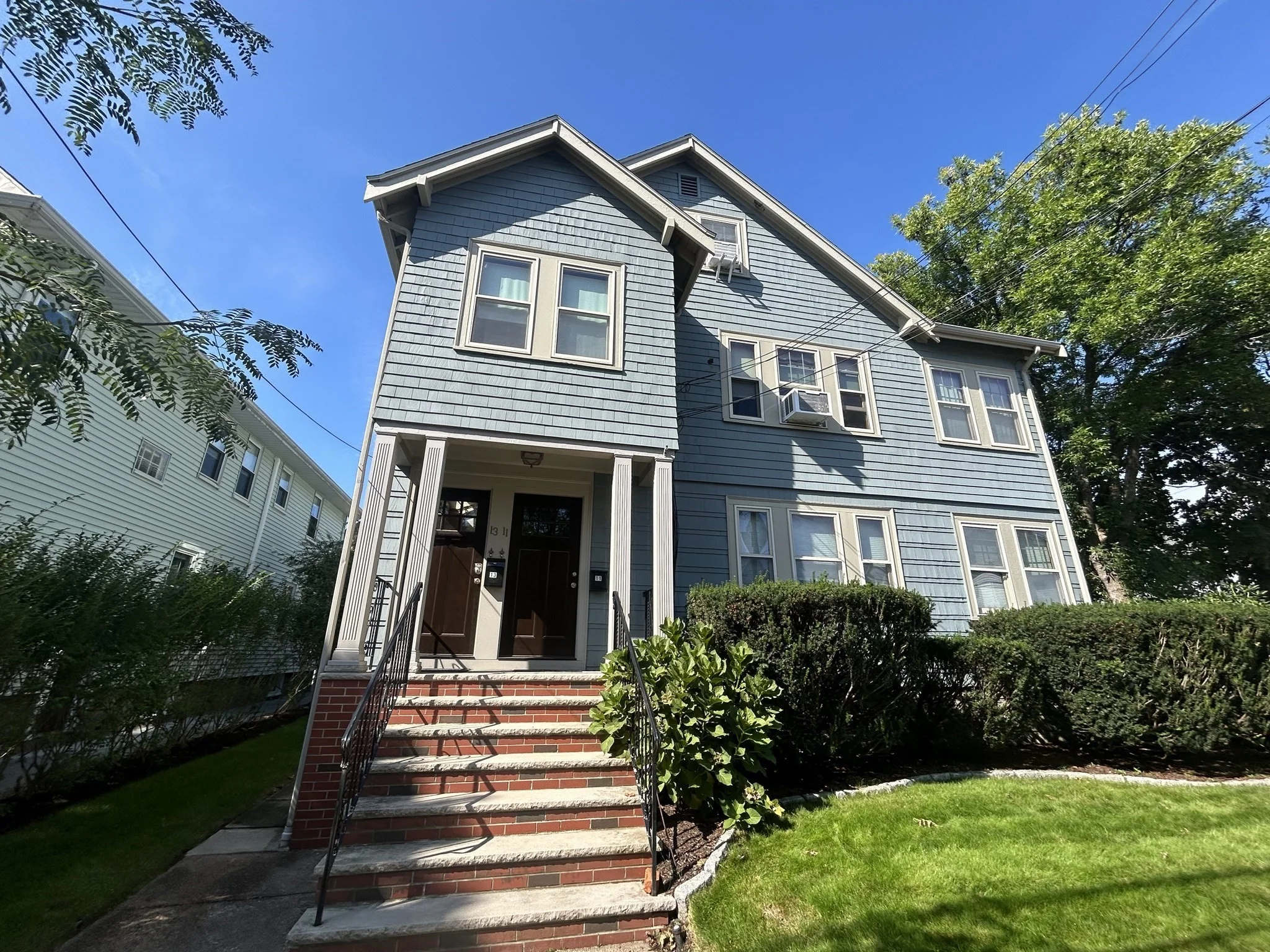 2 bed, 1 bath apartment for rent at 11 Burch St Unit 11, East Arlington