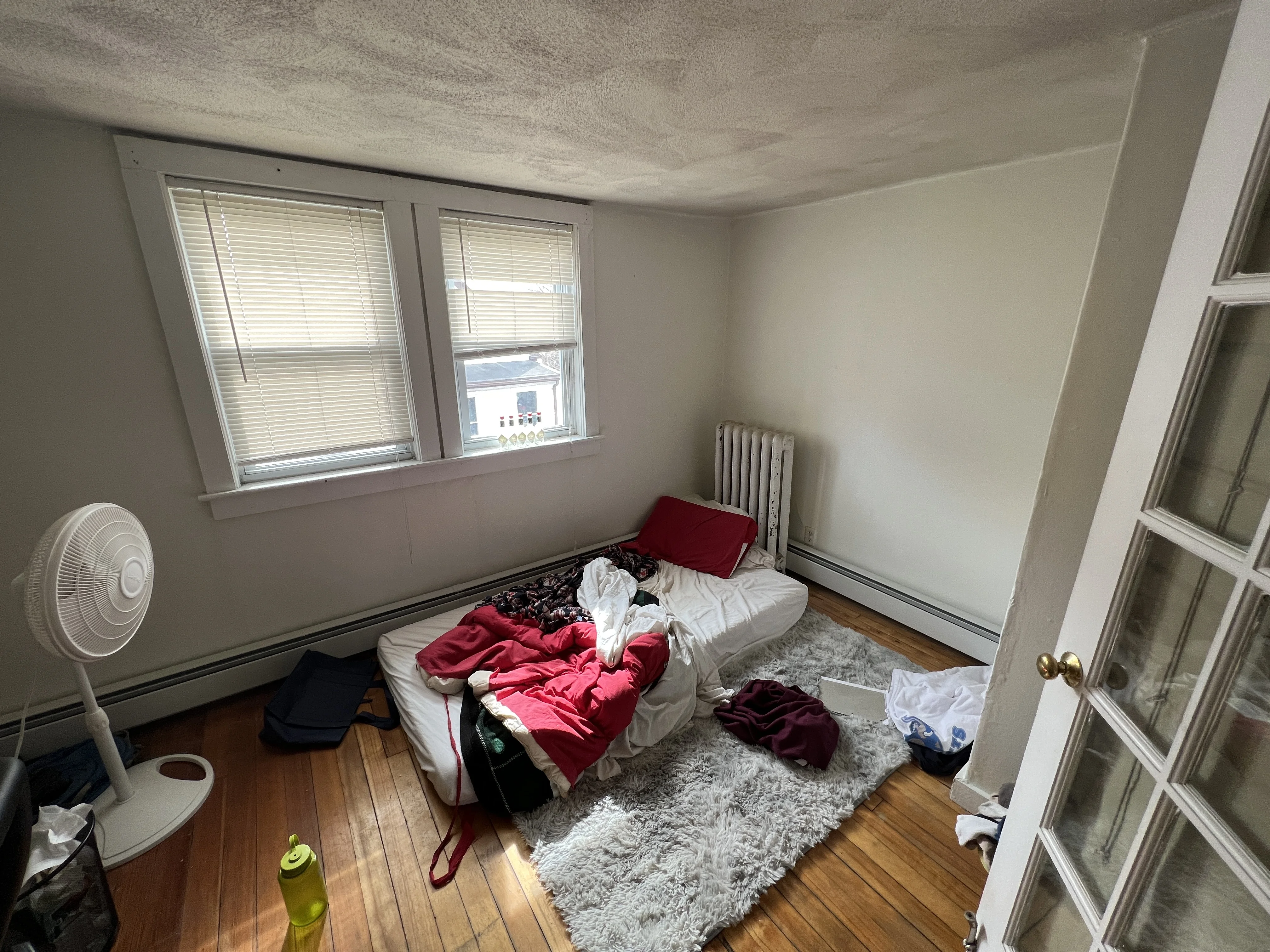 2 bed, 1 bath apartment for rent at 11 Burnham St Unit 3, Tufts — photo 11 of 16