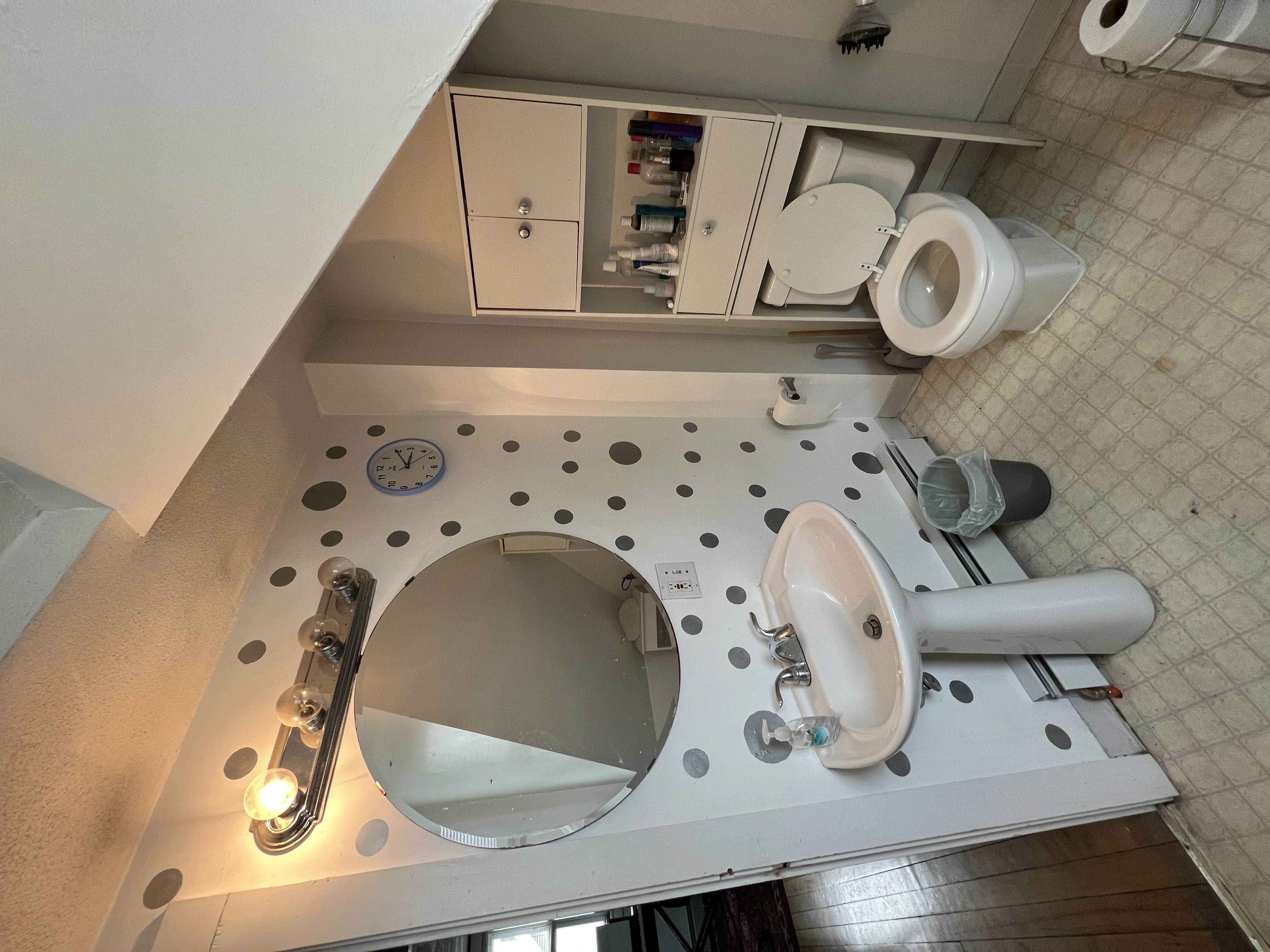 2 bed, 1 bath apartment for rent at 11 Burnham St Unit 3, Tufts — photo 8 of 16