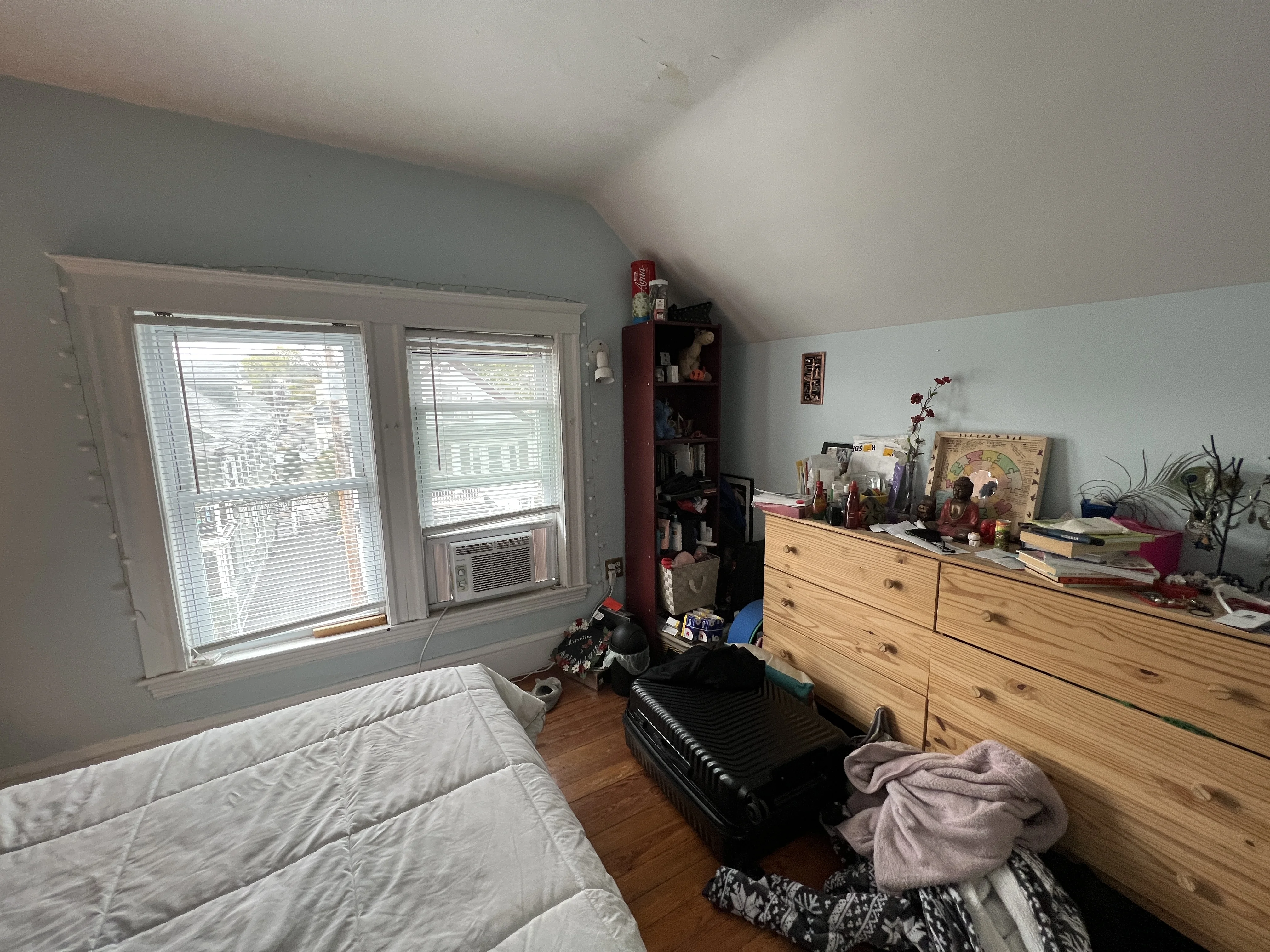 2 bed, 1 bath apartment for rent at 11 Burnham St Unit 3, Tufts — photo 7 of 16